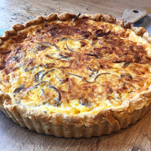 Caramelised Onion Quiche (25cm)